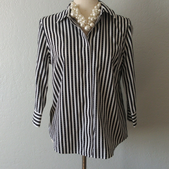 Chico's 3/4 sleeve career button down size 0 - Picture 13 of 13